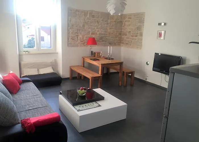 Excellent City In Antic Apartman *