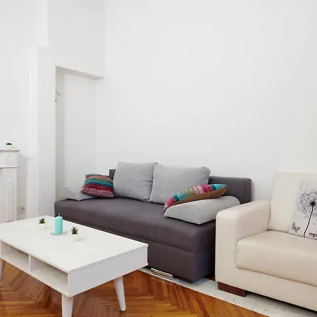 Excellent City In Antic